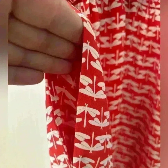 Taylor Dragonfly Print Dress Size 6 white and red color - Picture 7 of 14